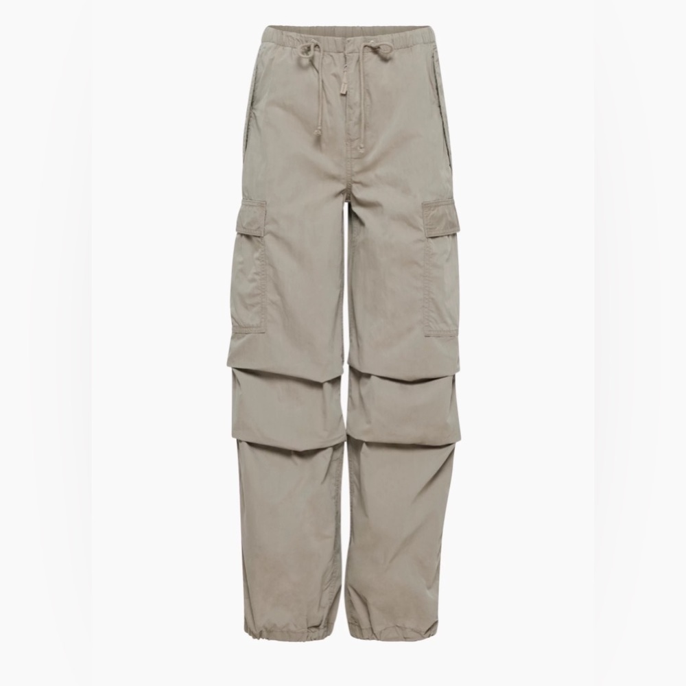ARITZIA Squad Pocket Pants in Taupe